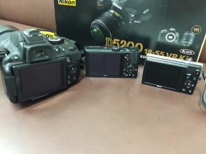 デジカメ液晶比較