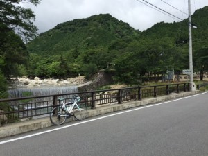 朝明渓谷