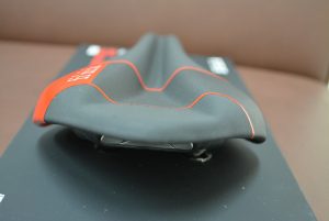 フィジーク アリオネ バーサスX