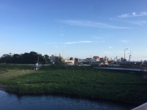 久保田橋から四日市市街地方面