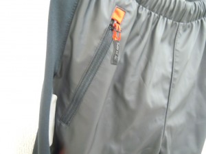 Santic サイクルパンツ