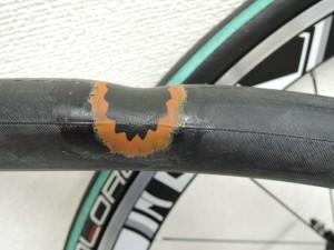 ロードバイク パンク修理