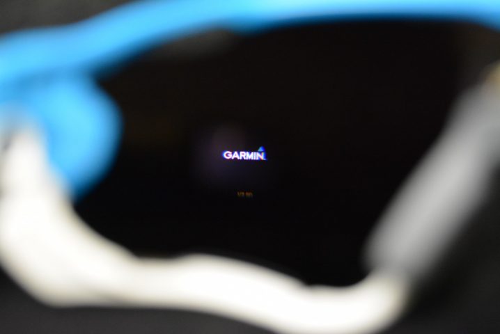 Garmin Varia J Vision と Oakley Jawbreaker