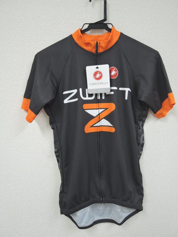 Zwift公式ジャージ 前面