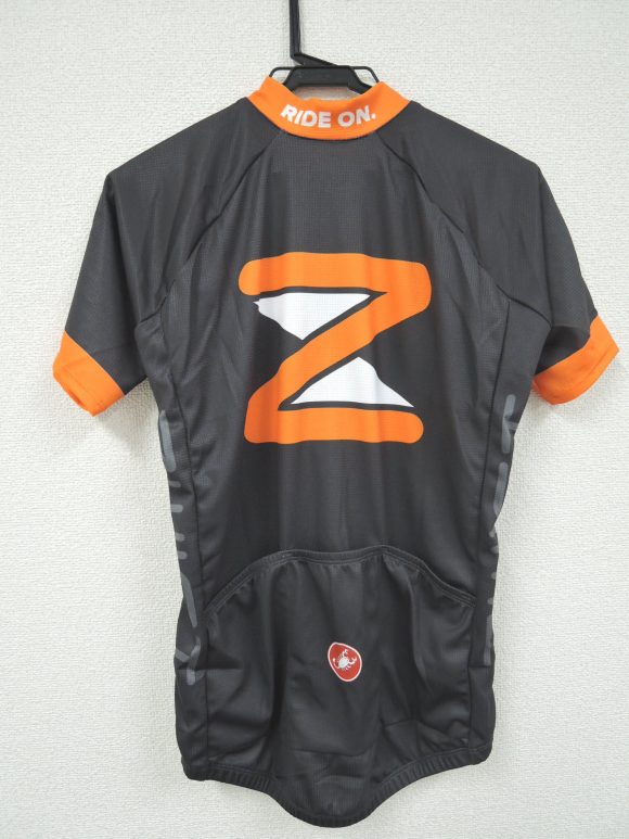 Zwift公式ジャージ 背面